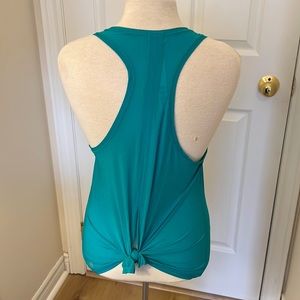 Lululemon workout tank, open back or tie back, teal.